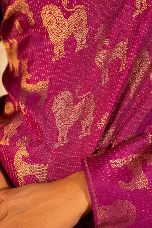 Load image into Gallery viewer, Excellent Dark Pink Soft Silk Saree With Luxuriant Blouse Piece
