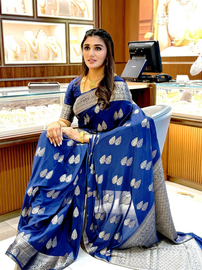 Capricious Navy Blue Soft Silk Saree With Dazzling Blouse Piece