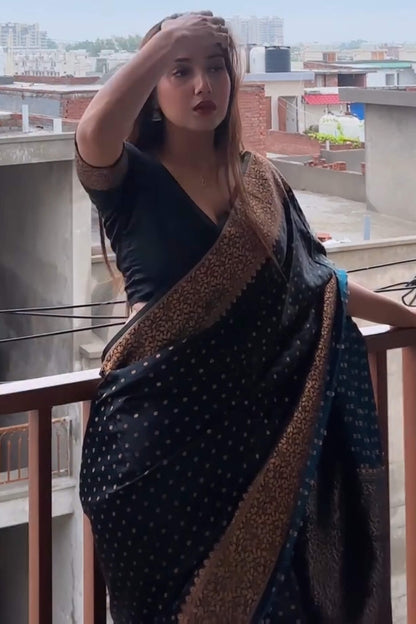 Jazzy Black Soft Silk Saree With Comely Blouse Piece