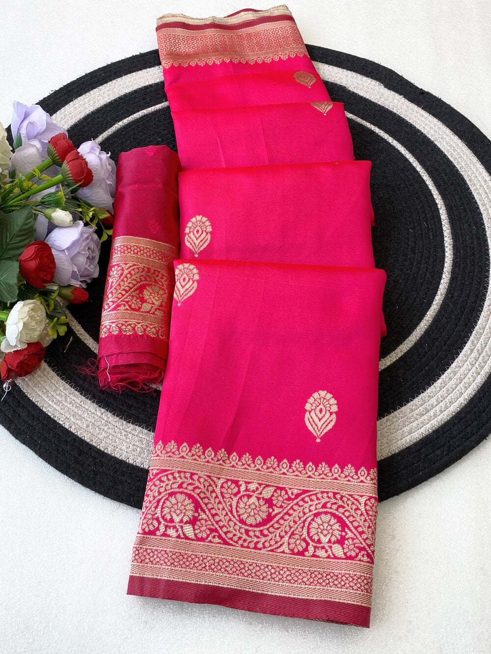 Incredible Dark Pink Soft Silk Saree With Classy Blouse Piece