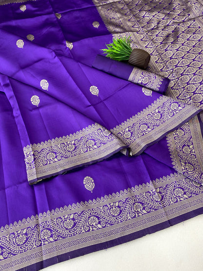 Splendorous Purple Soft Silk Saree With Elegant Blouse Piece