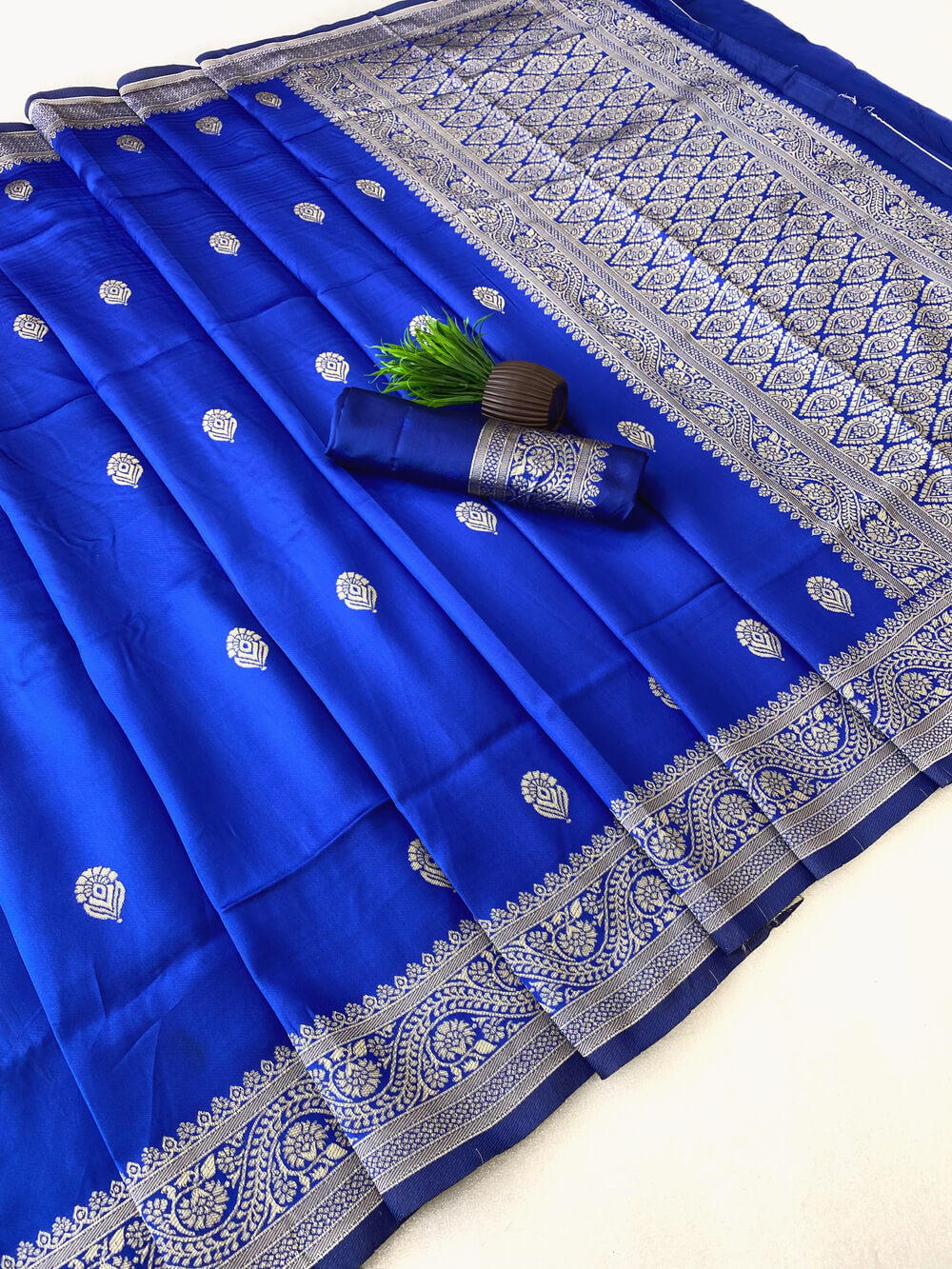 Posh Royal Blue Soft Silk Saree With Elision Blouse Piece