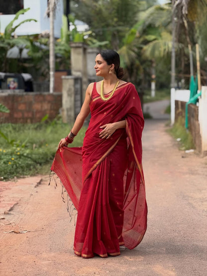 Efflorescence Red Cotton Silk Saree With Demure Blouse Piece