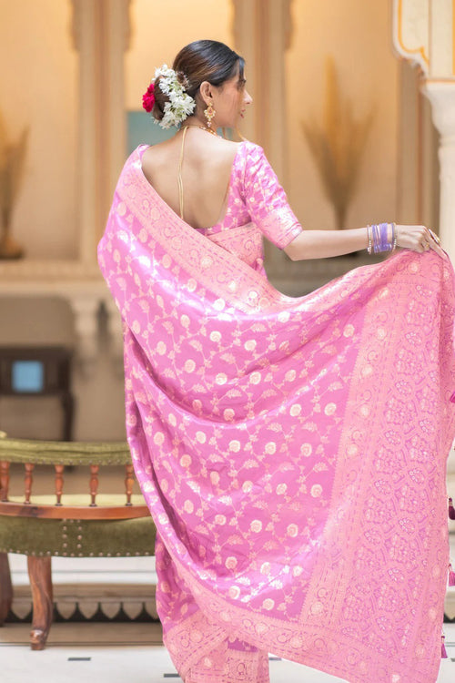 Load image into Gallery viewer, Glorious Baby Pink Soft Silk Saree With Opulent Blouse Piece
