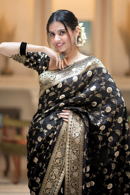 Load image into Gallery viewer, Captivating Black Soft Silk Saree With Jazzy Blouse Piece
