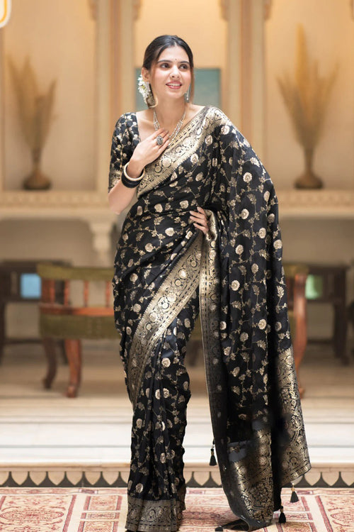 Load image into Gallery viewer, Captivating Black Soft Silk Saree With Jazzy Blouse Piece
