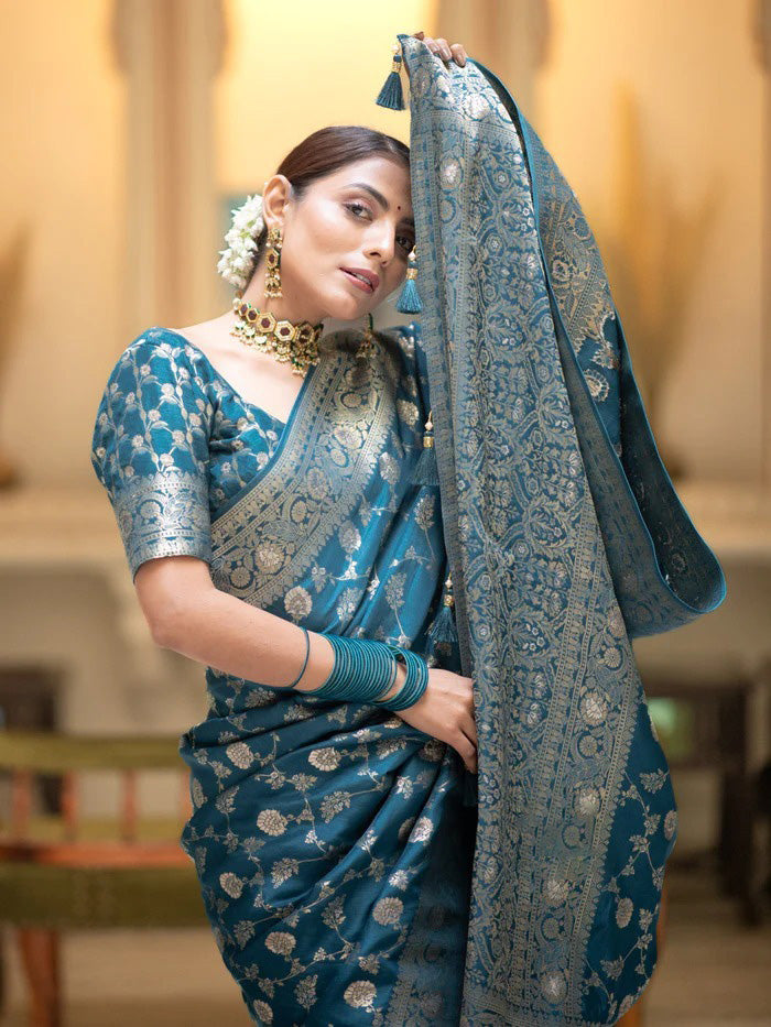 Gorgeous Firozi Soft Silk Saree With Sophisticated Blouse Piece