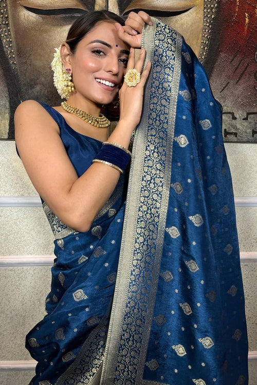 Load image into Gallery viewer, Inspiring Navy Blue Soft Silk Saree With Bewitching Blouse Piece
