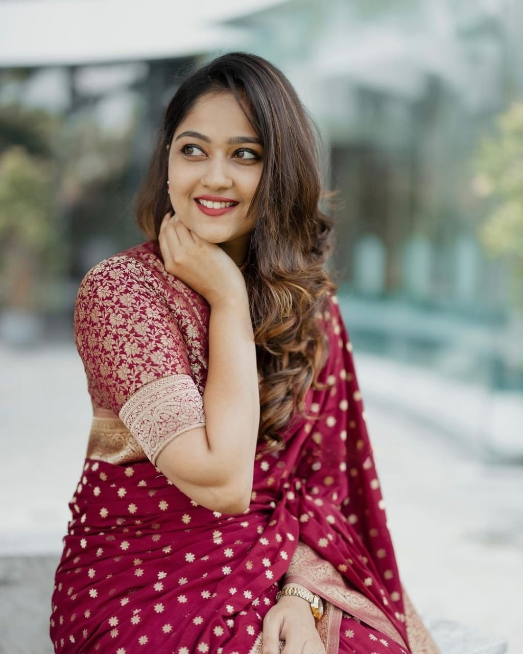 Gossamer Maroon Soft Silk Saree With Mellifluous Blouse Piece