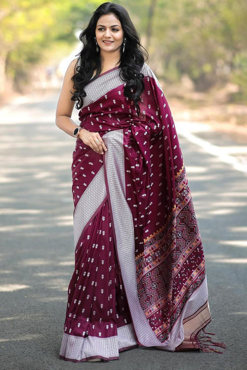 Load image into Gallery viewer, Lagniappe Wine Cotton Silk Saree With Desuetude Blouse Piece
