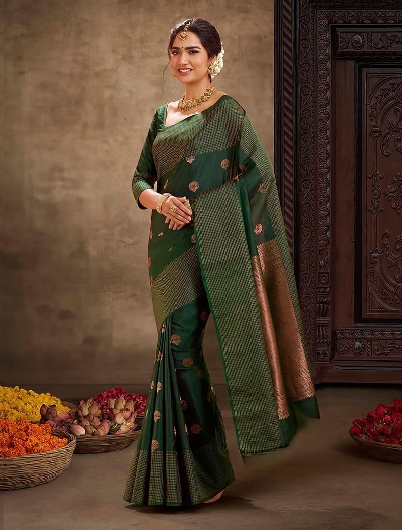 Entrancing Dark Green Soft Silk Saree With Captivating Blouse Piece