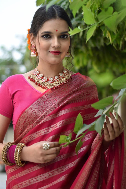 Load image into Gallery viewer, Impressive Dark Pink Soft Silk Saree With Mesmeric Blouse Piece
