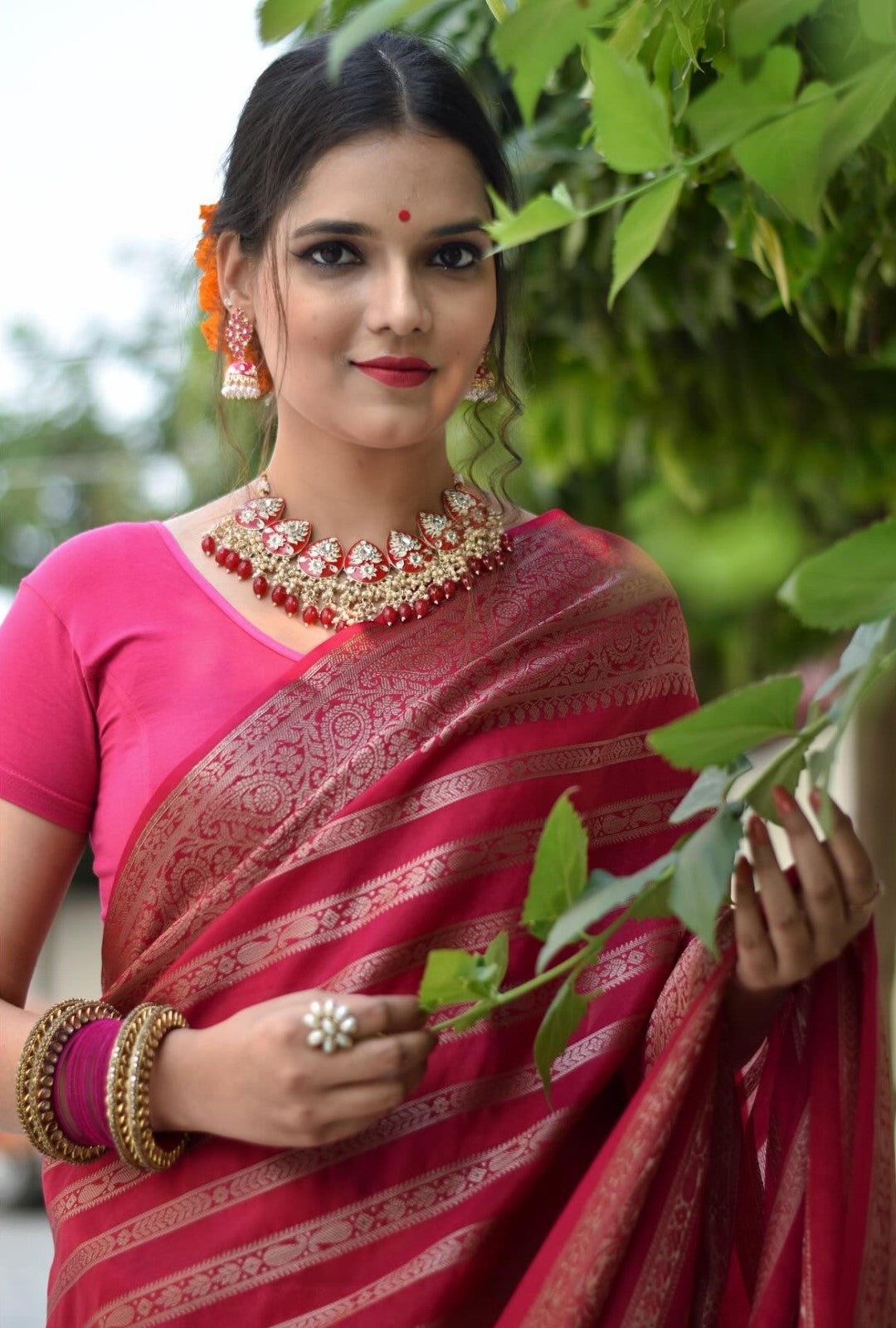 Impressive Dark Pink Soft Silk Saree With Mesmeric Blouse Piece