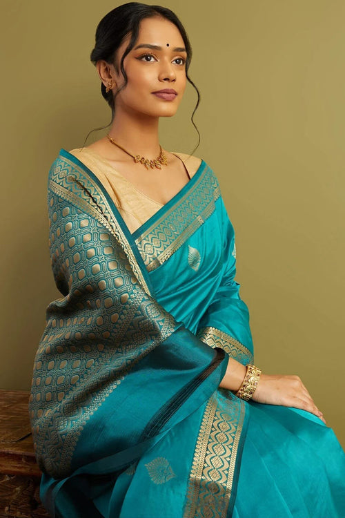 Load image into Gallery viewer, Alluring Firozi Soft Silk Saree With Classy Blouse Piece
