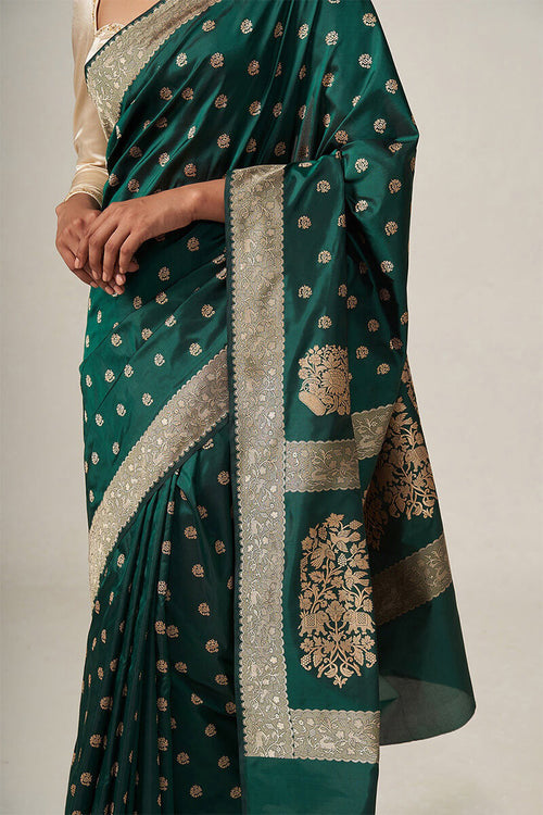 Load image into Gallery viewer, Splendorous Rama Soft Silk Saree With Radiant Blouse Piece
