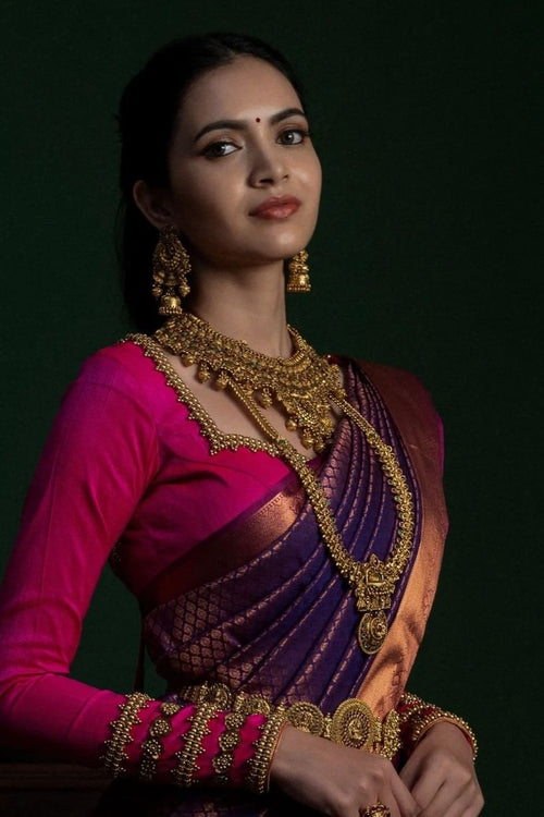 Load image into Gallery viewer, Innovative Purple Soft Silk Saree With Classic Blouse Pieced
