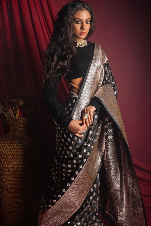 Load image into Gallery viewer, Elegant Black Soft Silk Saree With Pretty Blouse Piece
