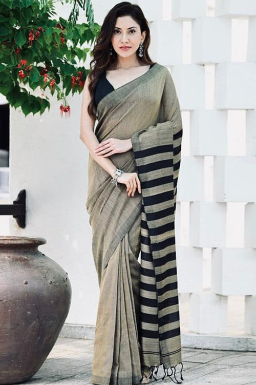 Load image into Gallery viewer, Ravishing Grey Cotton Silk Saree With Demanding Blouse Piece
