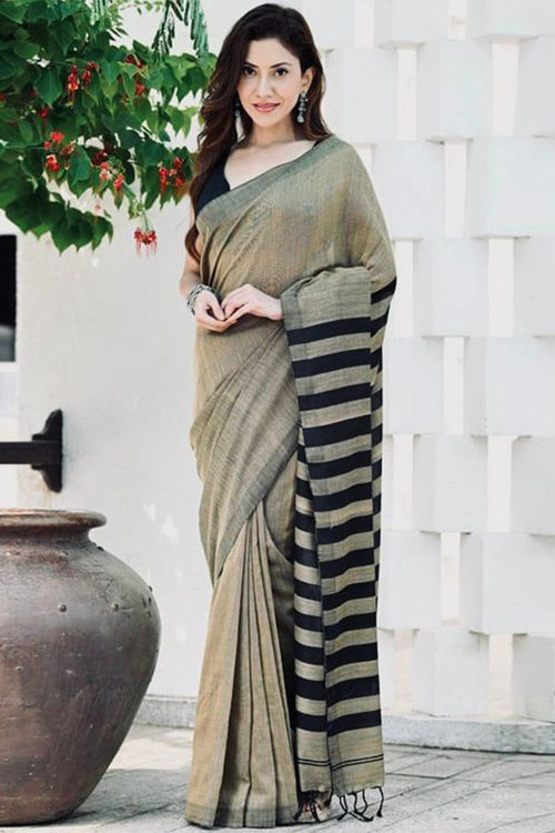 Load image into Gallery viewer, Ravishing Grey Cotton Silk Saree With Demanding Blouse Piece
