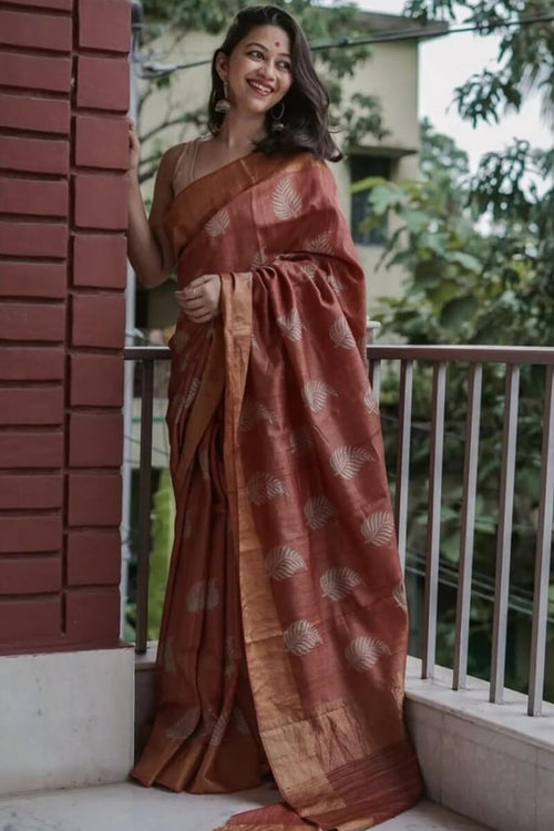 Load image into Gallery viewer, Allure Brown Linen Silk Saree With Ravishing Blouse Piece
