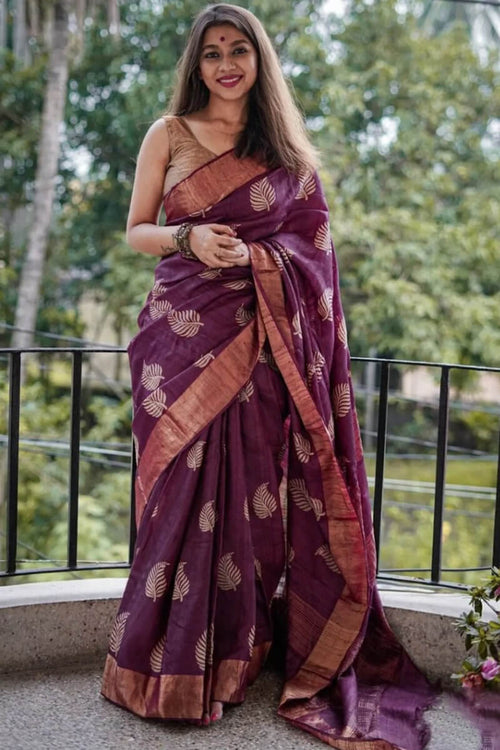 Load image into Gallery viewer, Snazzy Purple Linen Silk Saree With Imaginative Blouse Piece
