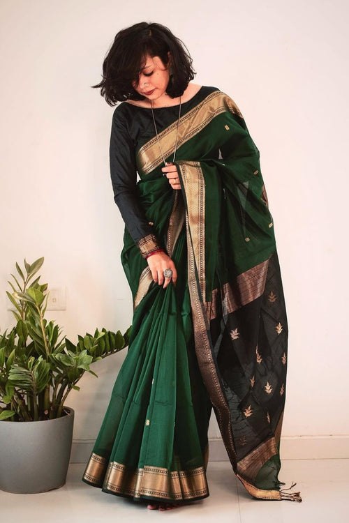 Load image into Gallery viewer, Snazzy Dark Green Linen Silk Saree With Glittering Blouse Piece
