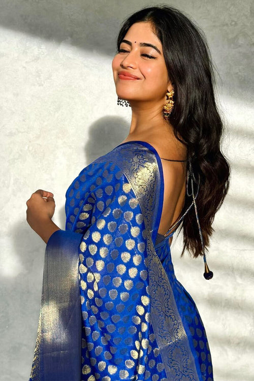 Load image into Gallery viewer, Dissemble Royal Blue Soft Silk Saree With Lagniappe Blouse Piece
