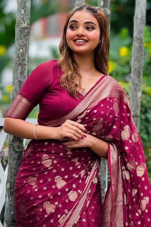 Load image into Gallery viewer, Glorious Wine Soft Silk Saree With Jazzy Blouse Piece
