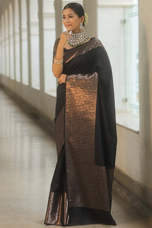 Load image into Gallery viewer, Beauteous Black Soft Silk Saree With Twirling Blouse Piece
