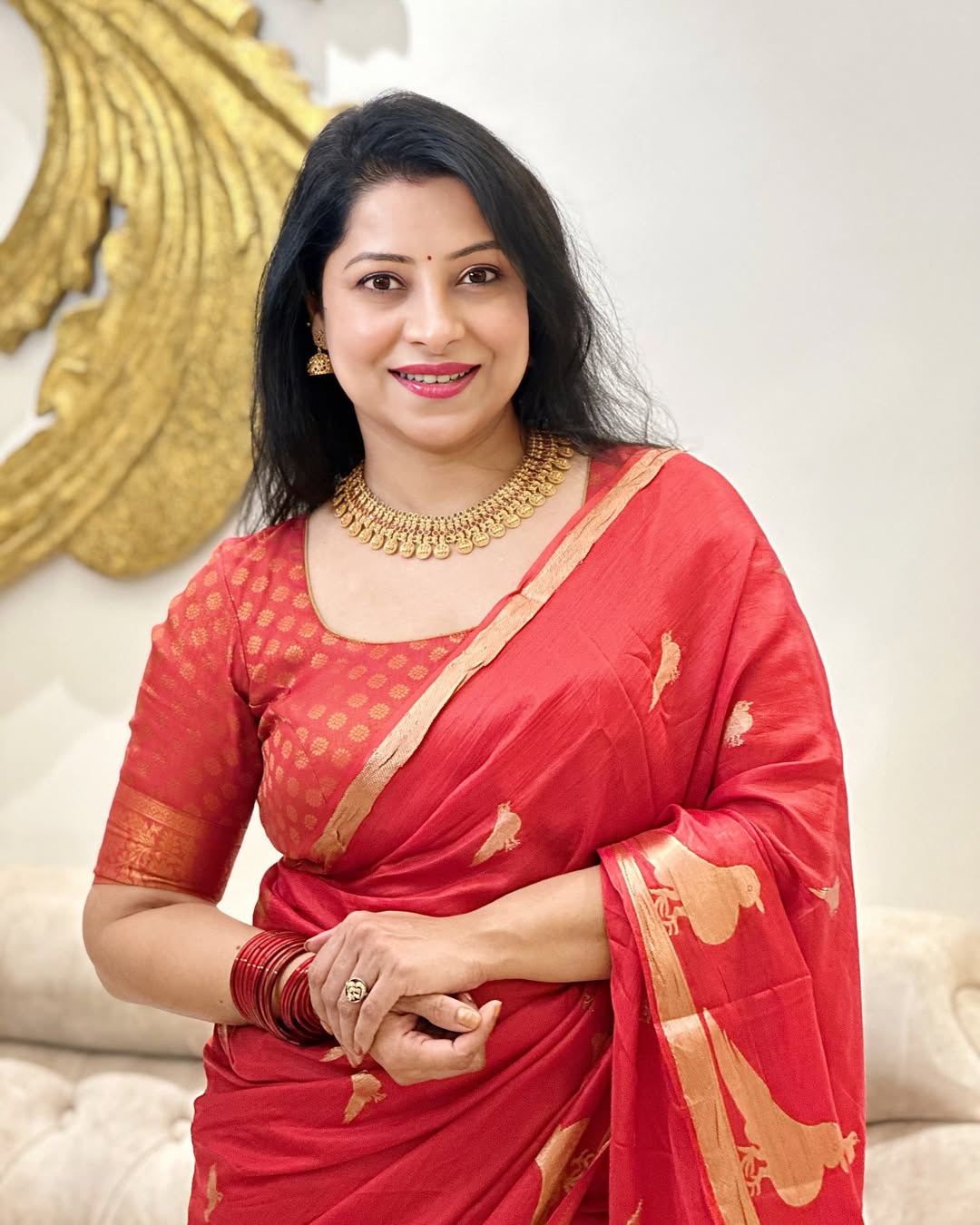 Prodigal Red Soft Silk Saree With Energetic Blouse Piece