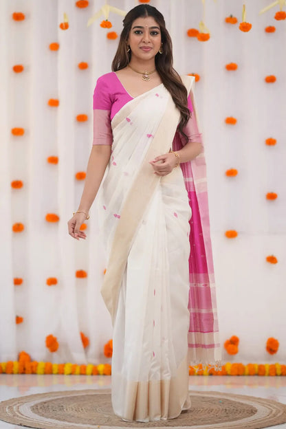 Luxuriant Beige Cotton Silk Saree With Dazzling Blouse Piece