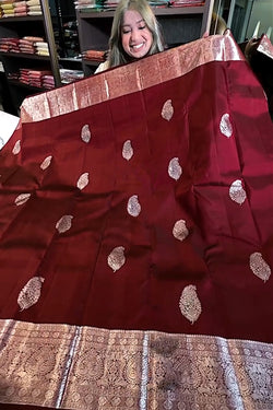 Epiphany Wine Soft Banarasi Silk Saree With Inspiring Blouse Piece