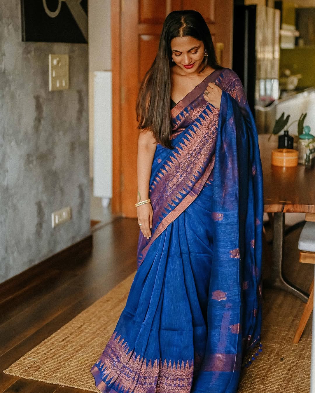 Improbable Royal Blue Cotton Silk Saree With Fragrant Blouse Piece
