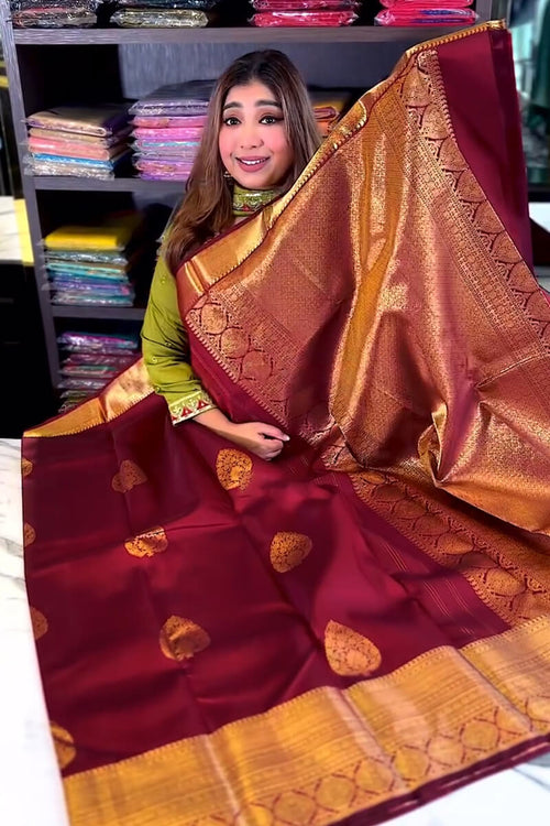 Load image into Gallery viewer, Inimitable Wine Soft Banarasi Silk Saree With Evocative Blouse Piece
