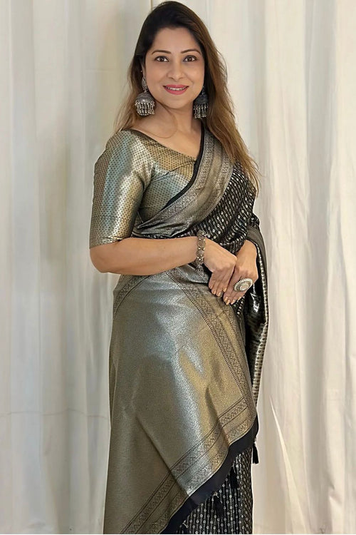 Load image into Gallery viewer, Flamboyant Black Soft Silk Saree With Super classy Blouse Piece
