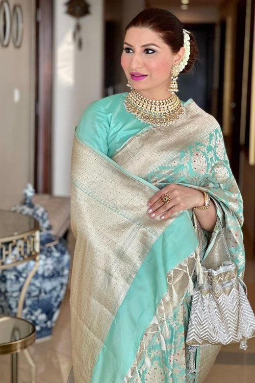 Load image into Gallery viewer, Propinquity Sea Green Soft Silk Saree With Gossamer Blouse Piece
