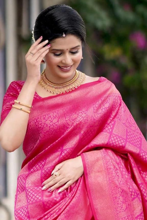 Load image into Gallery viewer, Exquisite Dark Pink Soft Silk Saree With Comely Blouse Piece
