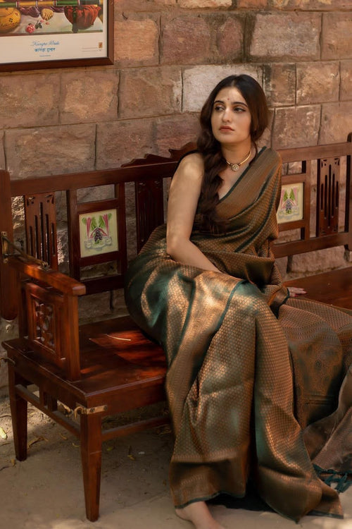 Load image into Gallery viewer, Engaging Dark Green Soft Silk Saree With Elaborate Blouse Piece

