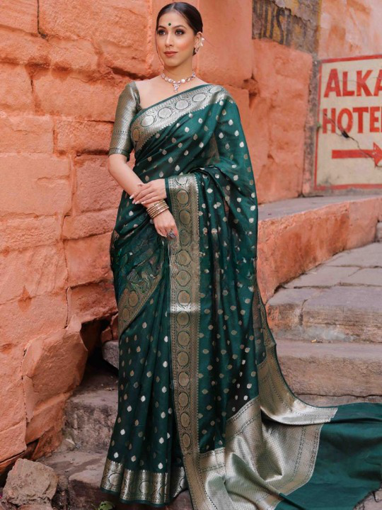 Assemblage Green Soft Silk Saree With Gossamer Blouse Piece