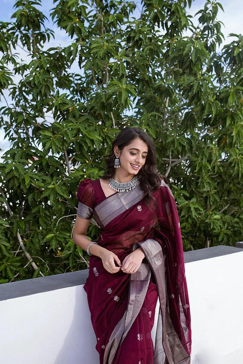 Load image into Gallery viewer, Staggering Wine Cotton Silk Saree With Ratatouille Blouse Piece
