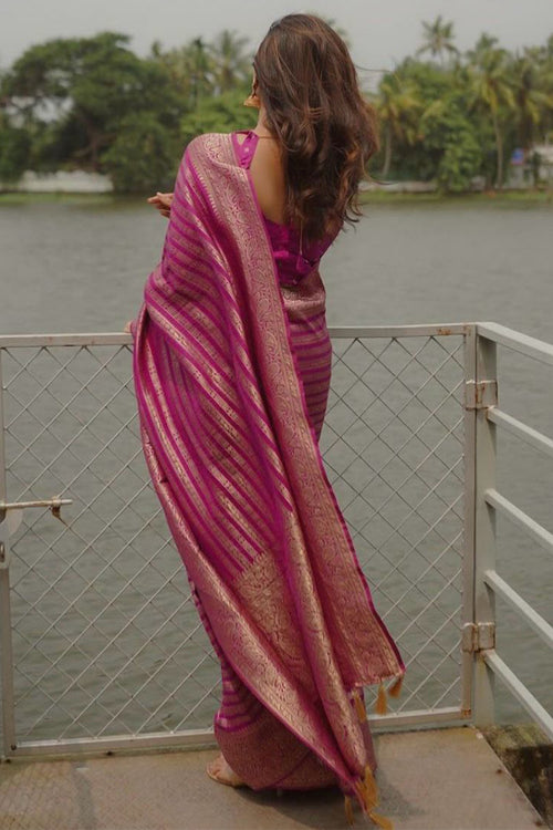 Load image into Gallery viewer, Incomparable Magenta Soft Silk Saree With Resonant Blouse Piece
