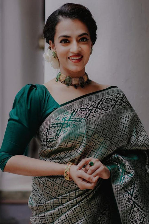 Load image into Gallery viewer, Fragrant Green Soft Silk Saree With Profuse Blouse Piece
