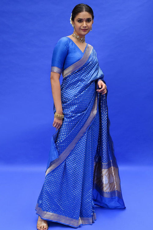 Load image into Gallery viewer, Phenomenal Royal Blue Soft Silk Saree With Lovely Blouse Piece
