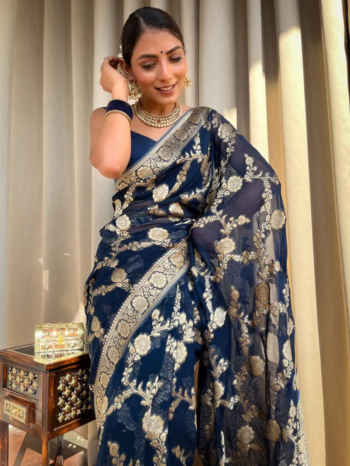 Classy Navy Blue Soft Silk Saree With Arresting Blouse Piece