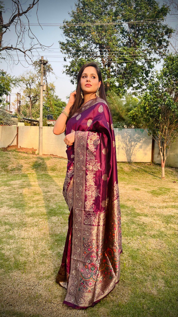 Lissome Wine Soft Silk Saree With Desultory Blouse Piece