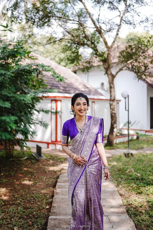 Load image into Gallery viewer, Dalliance Royal Blue Soft Silk Saree With Ephemeral Blouse Piece
