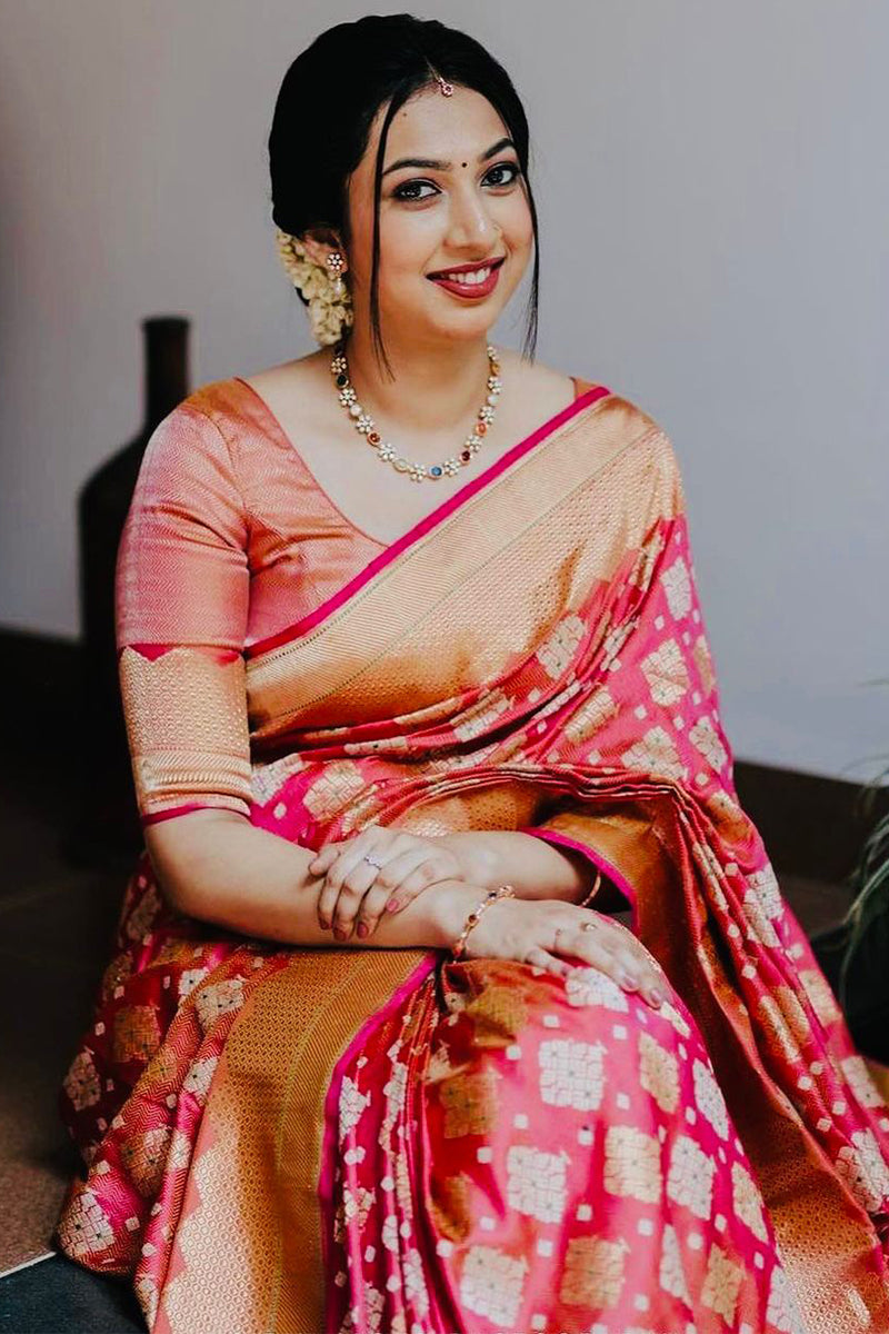 Trendy Red Soft Silk Saree With Phenomenal Blouse Piece