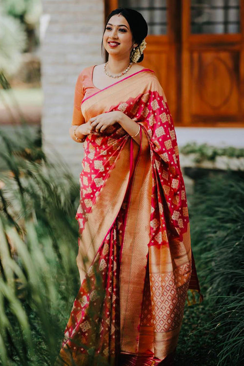 Load image into Gallery viewer, Trendy Red Soft Silk Saree With Phenomenal Blouse Piece
