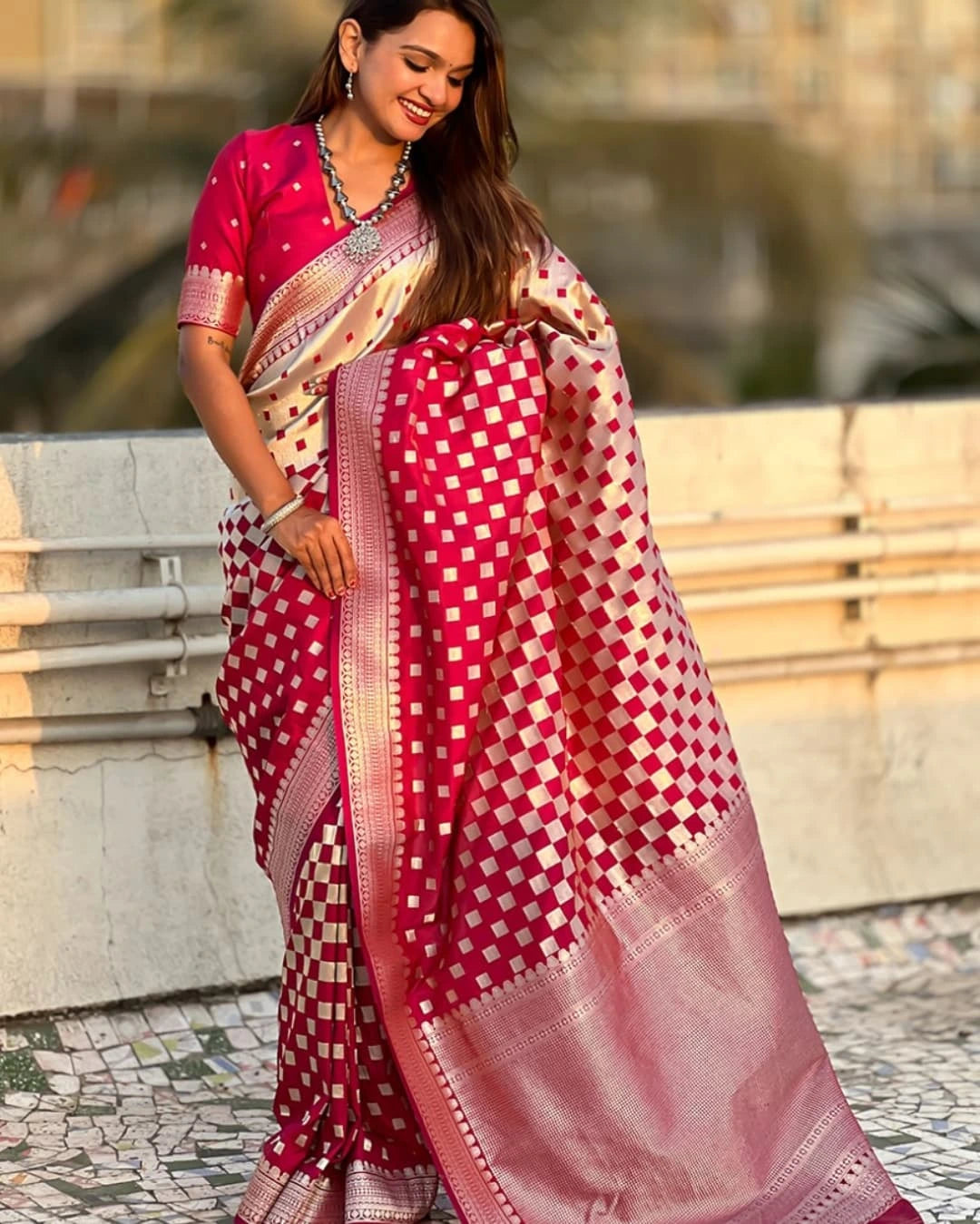 Gleaming Red Soft Silk Saree With Vibrant Blouse Piece