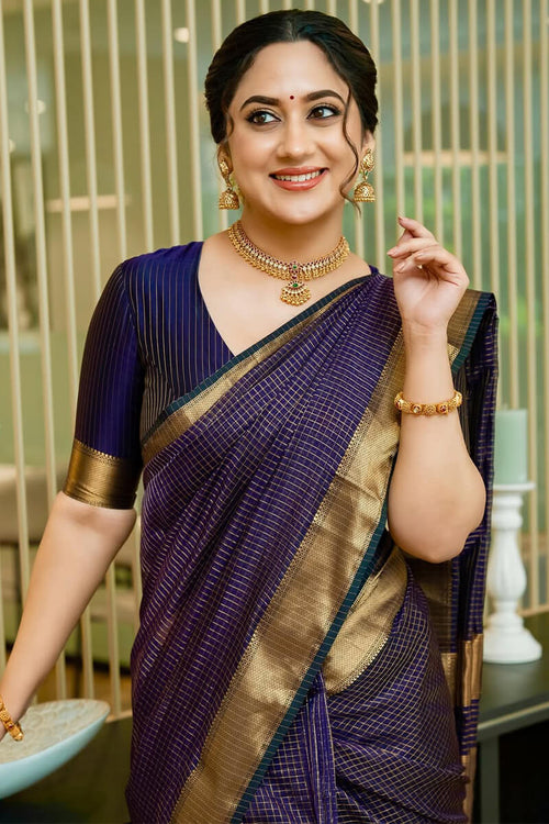Load image into Gallery viewer, Adoring Navy Blue Soft Silk Saree With Delightful Blouse Piece
